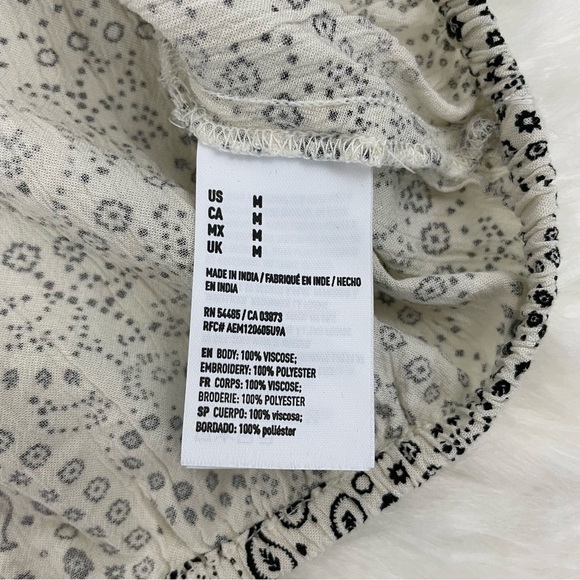 American Eagle Faux Wrap Top With Bell Sleeves, Size Medium - Picture 7 of 10